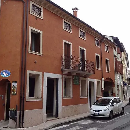 La Casa Del Sogno לינה וארוחת בוקר Monteforte dʼAlpone